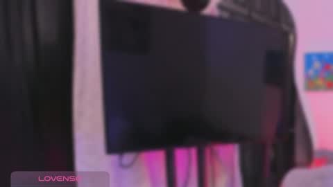 Snapshot of lia_daniiels01 chatting on March 11, 2025, 7:03 pm V A L online show from March 11, 2025, 7:03 pm
