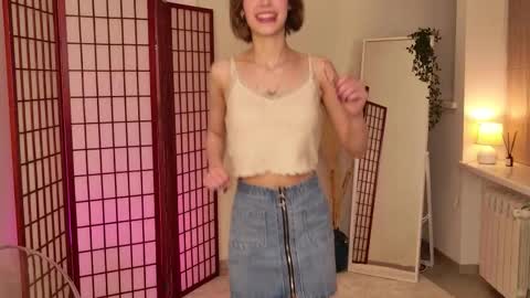 Snapshot of lia_gwen chatting on November 24, 2025, 1:22 pm lia_gwen online show from November 24, 2025, 1:22 pm