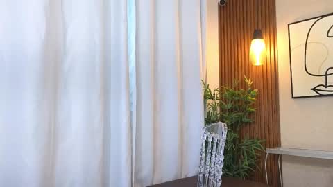 Snapshot of lia_mar_ chatting on October 27, 2025, 6:45 pm LIA online show from October 27, 2025, 6:45 pm