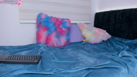 Little Queen Lia  online show from February 6, 2025, 2:00 am