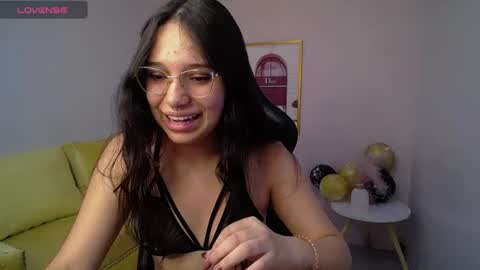lia_rose_ch online show from July 1, 2026, 12:29 pm