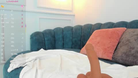 Snapshot of lia_velez_ chatting on February 3, 2026, 6:40 am LIA online show from February 3, 2026, 6:40 am