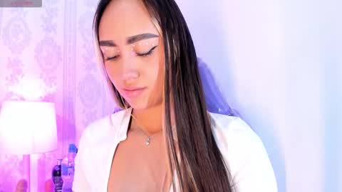 Liaa online show from November 13, 2025, 3:27 am