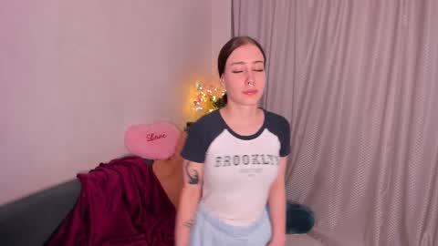 Milana online show from March 11, 2025, 6:52 pm