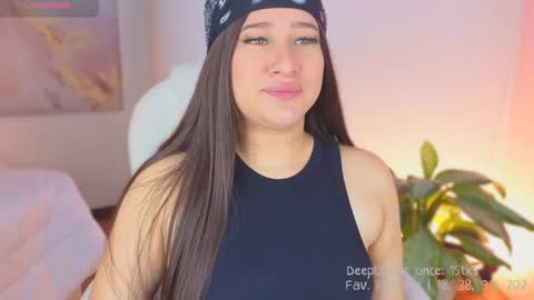 Lia Cox online show from January 15, 2025, 7:05 am