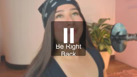 Lia Cox online show from February 9, 2025, 7:38 am