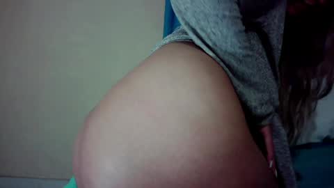 Lia Divina online show from May 30, 2026, 3:36 am