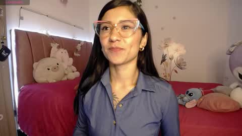liahdiaz_ online show from March 19, 2026, 3:27 pm