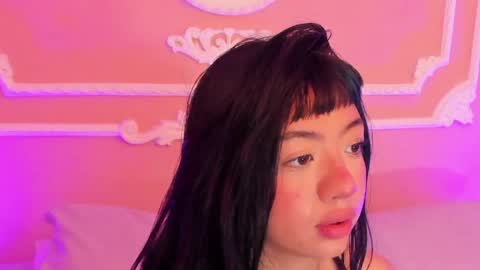 Lia lovet online show from May 14, 2026, 7:42 pm