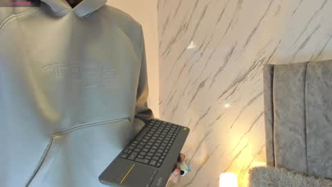 Snapshot of liam_055 chatting on January 10, 2025, 12:47 pm Liam online show from January 10, 2025, 12:47 pm