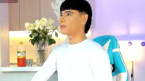 Snapshot of liam_055 chatting on September 27, 2025, 1:49 pm Liam online show from September 27, 2025, 1:49 pm