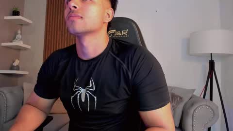 Snapshot of liam_colliins chatting on September 22, 2025, 11:45 am Liam Collins online show from September 22, 2025, 11:45 am