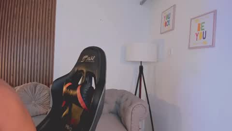 Snapshot of liam_colliins chatting on October 9, 2025, 11:52 am Liam Collins online show from October 9, 2025, 11:52 am