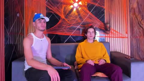 liam_genner online show from October 26, 2025, 8:15 pm