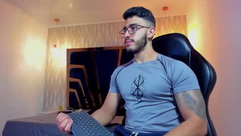 LIAM KLEIN online show from March 4, 2026, 11:16 am