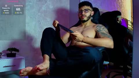 LIAM KLEIN online show from May 24, 2026, 3:39 pm