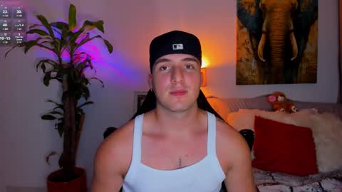 Snapshot of liam_oficial chatting on February 26, 2025, 5:20 am liam online show from February 26, 2025, 5:20 am