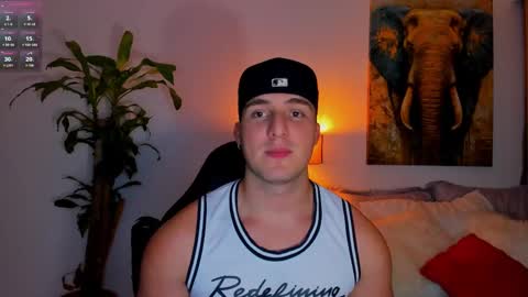 Snapshot of liam_oficial chatting on March 6, 2025, 3:57 am liam online show from March 6, 2025, 3:57 am