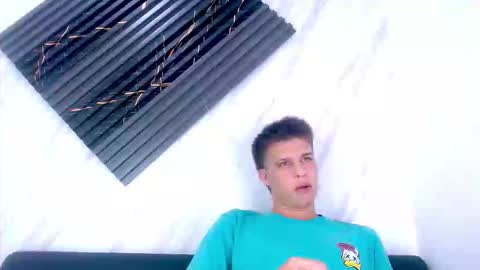 liam_york online show from February 15, 2026, 8:35 am