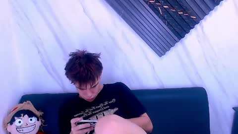 liam_york online show from April 6, 2026, 4:46 am