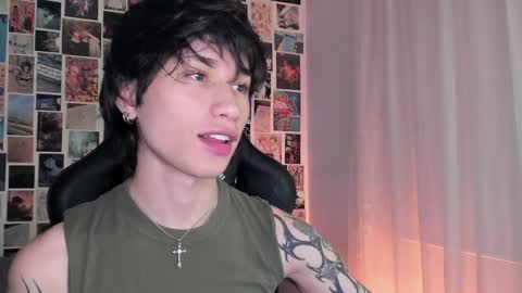 Snapshot of liamelf chatting on December 26, 2024, 6:19 am Liam online show from December 26, 2024, 6:19 am