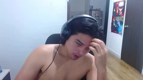 Snapshot of liamrides chatting on September 12, 2025, 2:44 am liamrides online show from September 12, 2025, 2:44 am