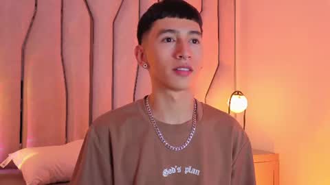 lian_cameron online show from June 30, 2026, 3:40 am