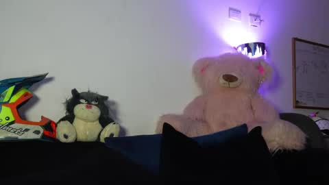 Lian Oconner online show from September 26, 2025, 12:25 am