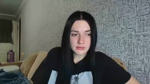 liana_diva online show from February 22, 2026, 7:01 pm