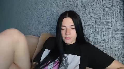 liana_diva online show from June 7, 2026, 11:03 am