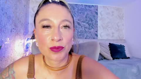 Lian online show from June 3, 2026, 7:41 pm
