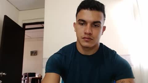 Liamstonne online show from April 6, 2026, 3:02 pm