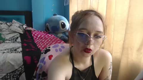 Snapshot of liaroberts1 chatting on February 11, 2025, 3:18 pm Lia Roberts online show from February 11, 2025, 3:18 pm