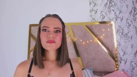 liaross online show from March 29, 2026, 4:07 pm