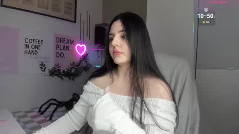 Snapshot of liawoow chatting on November 9, 2025, 2:37 pm Lia online show from November 9, 2025, 2:37 pm