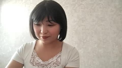 Molly online show from June 3, 2026, 12:30 pm