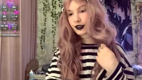 Snapshot of libbynading chatting on September 21, 2025, 7:04 pm Lola online show from September 21, 2025, 7:04 pm