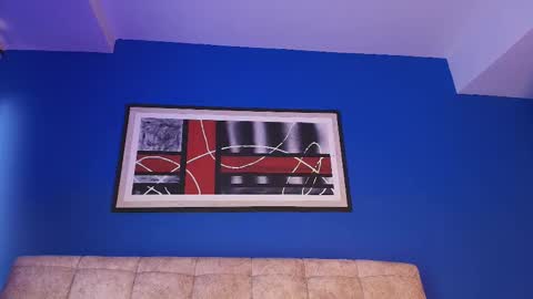 Valentina Hall online show from October 8, 2025, 11:41 am