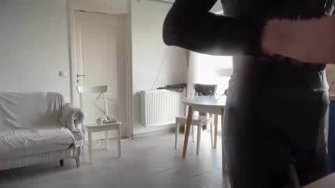 SofieXxxDoll online show from April 14, 2026, 9:04 am