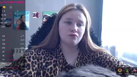 light_lunaa online show from March 9, 2026, 6:50 am