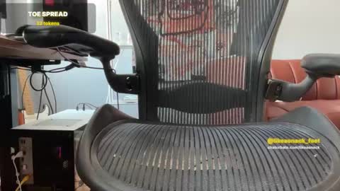 likeasnack online show from February 10, 2026, 7:07 pm