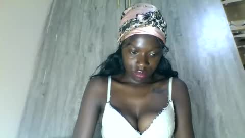 lil6041 online show from October 28, 2025, 10:23 pm