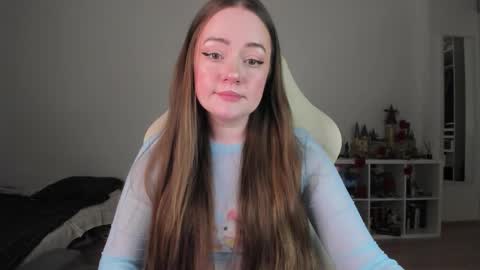 Snapshot of lil_happiness chatting on February 14, 2026, 8:16 pm for free registration 3 online show from February 14, 2026, 8:16 pm