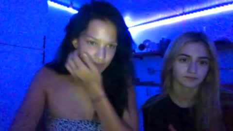 lil_luluvert online show from June 17, 2026, 7:00 am