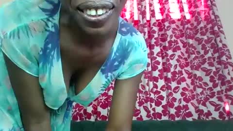 Snapshot of lil_paula chatting on January 31, 2025, 2:28 pm serenity online show from January 31, 2025, 2:28 pm