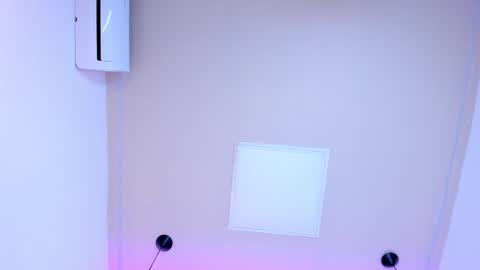 L I L A   online show from March 1, 2025, 12:17 am