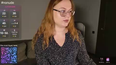 lila_pitt online show from May 9, 2026, 7:46 am