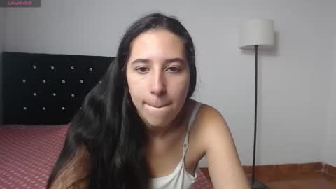 Snapshot of lilacream chatting on October 17, 2025, 2:52 pm Lila Cream online show from October 17, 2025, 2:52 pm