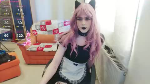 lilah_ts online show from October 20, 2025, 12:16 pm