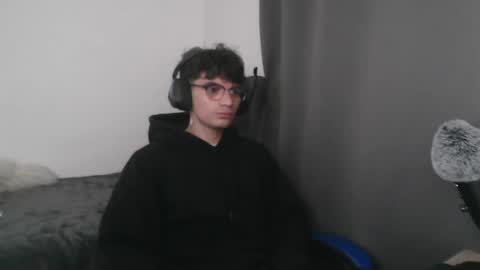 Snapshot of lilankore chatting on February 6, 2025, 9:11 am Yeh online show from February 6, 2025, 9:11 am